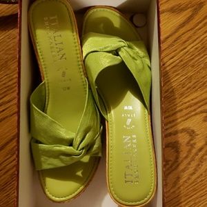 Italian sandles
